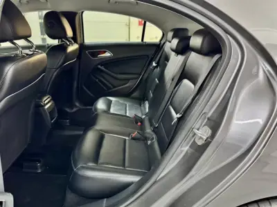 Mercedes-Benz A 180 2014 - 13750 EUR, 157000 km - AUTO.MOTO.pt - 157000km - foto 34 de 45
