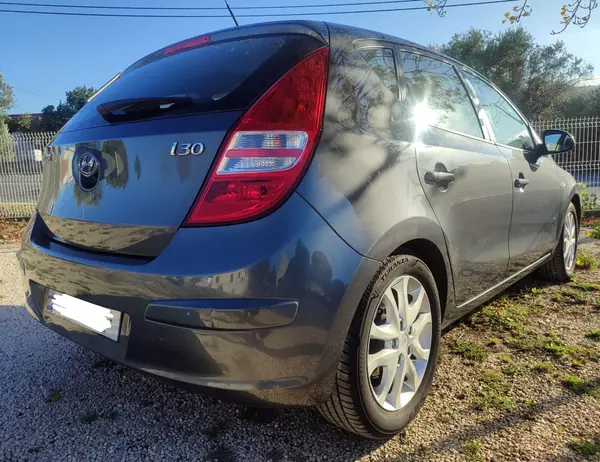 Hyundai i30 2009 — foto 3 de 12
