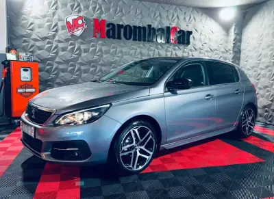 Peugeot 308 2018 - 11990 EUR, 102610 km - AUTO.MOTO.pt - 102610km - foto 10 de 32