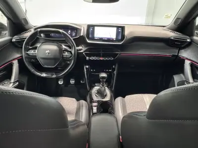 Peugeot 2008 2022 - 18490 EUR, 136952 km - AUTO.MOTO.pt - 136952km - foto 13 de 25