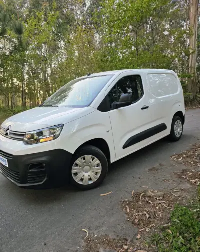 Citroën Berlingo 2020 - 11990 EUR, 152000 km - AUTO.MOTO.pt - 152000km - foto 9 de 30