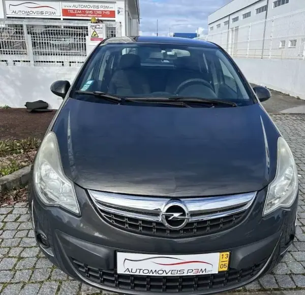 Opel Corsa 2013 - 7750 EUR, 99853 km - AUTO.MOTO.pt - 99853km - foto 13 de 15