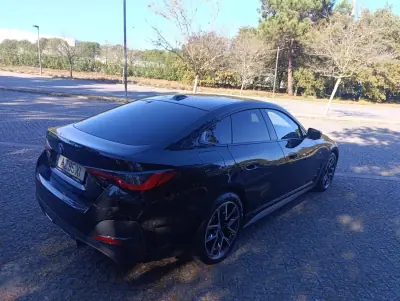 BMW i4 2023 - 49900 EUR, 56000 km - AUTO.MOTO.pt - 56000km - foto 7 de 18