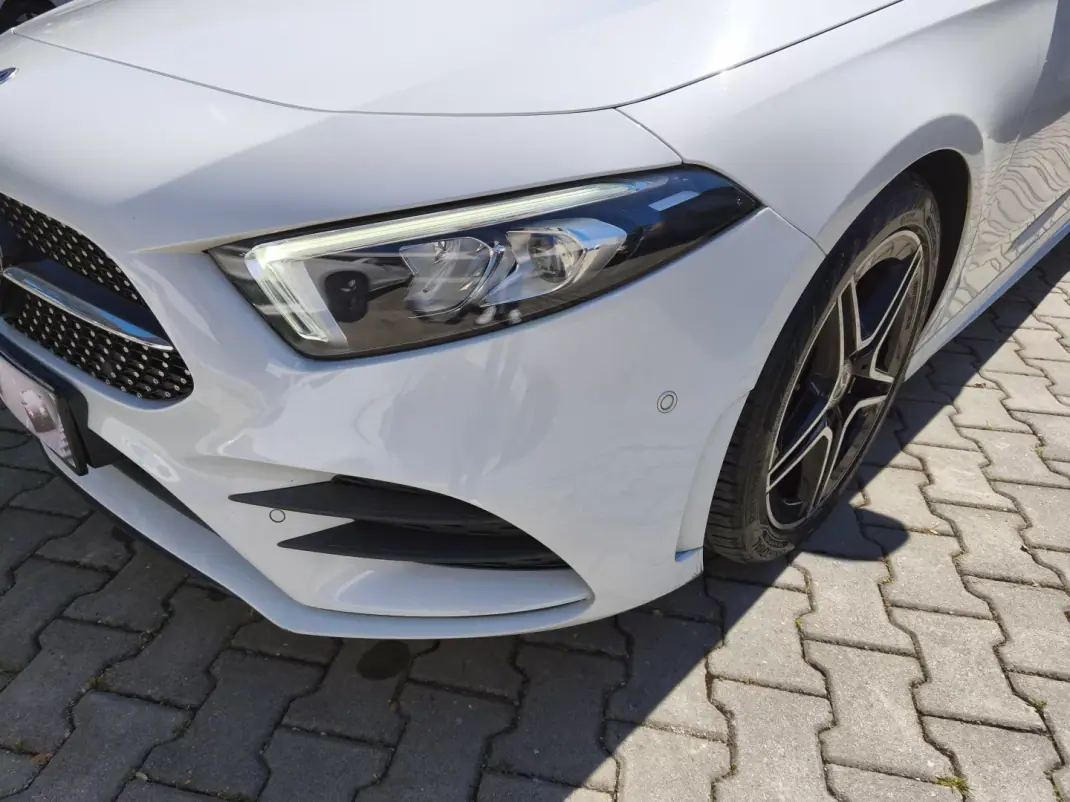 Mercedes-Benz A 180 2020 - 27500 EUR, 124000 km - AUTO.MOTO.pt - 124000km - foto 14 de 18