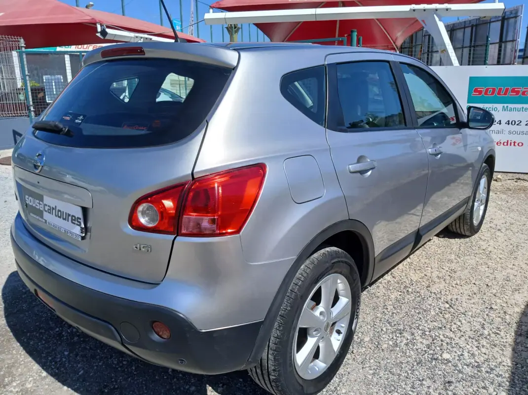 Nissan Qashqai 2008 - 7350 EUR, 167419 km - 167419km - foto 10 de 26