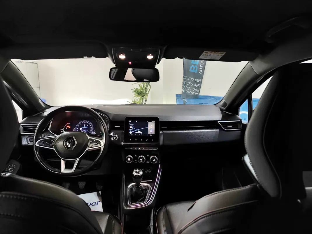 Renault Clio 2020 - 13990 EUR, 77000 km - AUTO.MOTO.pt - 77000km - foto 25 de 27