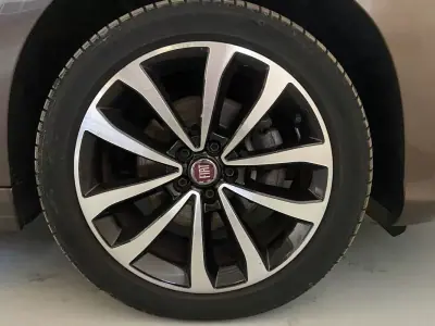 Fiat Tipo Station Wagon 2018 - 11900 EUR, 91800 km - 91800km - foto 8 de 16