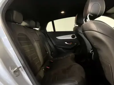 Mercedes-Benz GLC 300 2020 - 43750 EUR, 97000 km - AUTO.MOTO.pt - 97000km - foto 17 de 32