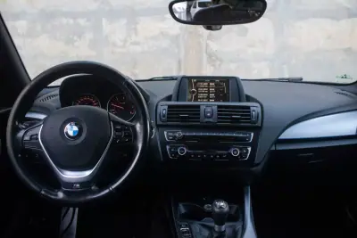 BMW 118 2013 - 14990 EUR, 190000 km - AUTO.MOTO.pt - 190000km - foto 13 de 20