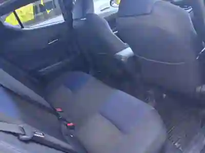 Toyota C-HR 2018 - 19250 EUR, 99600 km - 99600km - foto 4 de 13