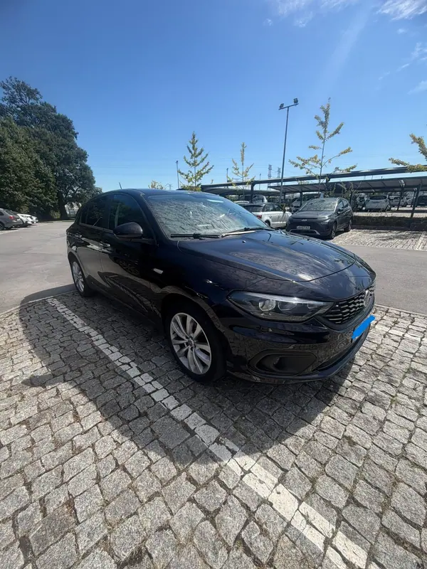 Fiat Tipo 2020 — foto 3 de 9