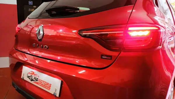 Renault Clio 2021 - 14890 EUR, 67292 km - AUTO.MOTO.pt - 67292km - foto 7 de 67