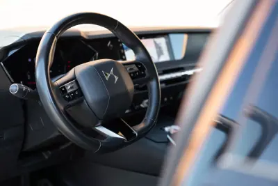 DS DS4 2022 - 24900 EUR, 82625 km - 82625km - foto 8 de 26