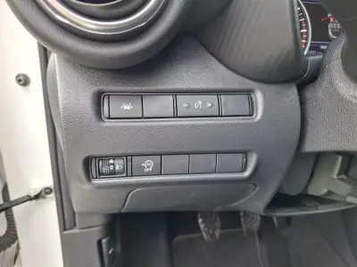Nissan Juke 2024 - 21000 EUR, 27000 km - AUTO.MOTO.pt - 27000km - foto 19 de 28