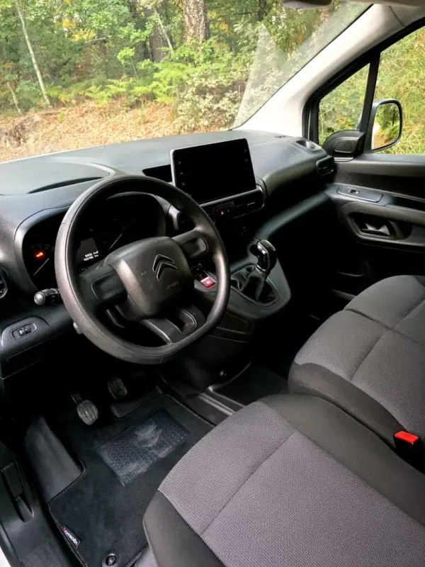 Citroën Berlingo 2020 - 11990 EUR, 155000 km - 155000km - foto 19 de 24
