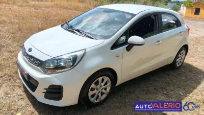 Kia Rio 2016 - 9450 EUR, 58085 km - AUTO.MOTO.pt - 58085km - foto 8 de 27