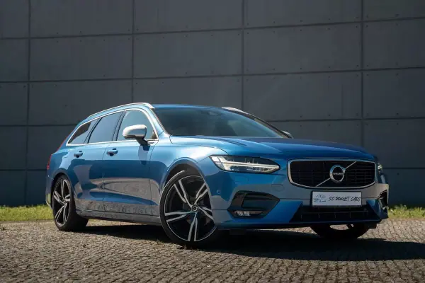 Volvo V90 2018 - 21990 EUR, 184000 km - AUTO.MOTO.pt - 184000km - foto 29 de 38