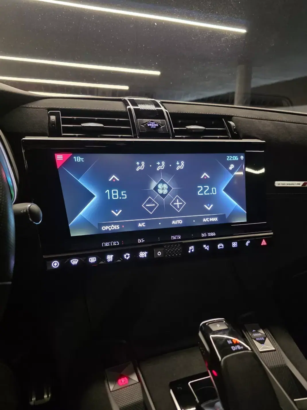 DS DS7 Crossback 2021 - 22750 EUR, 123722 km - 123722km - foto 33 de 34