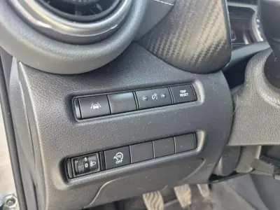 Nissan Juke 2021 - 17900 EUR, 47107 km - AUTO.MOTO.pt - 47107km - foto 9 de 23