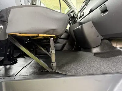 Renault Master 2.3 Dci L3 3.5T 135 cv C.Dupla 2021 - 26750 EUR, 84000 km - AUTO.MOTO.pt - 84000km - foto 20 de 31