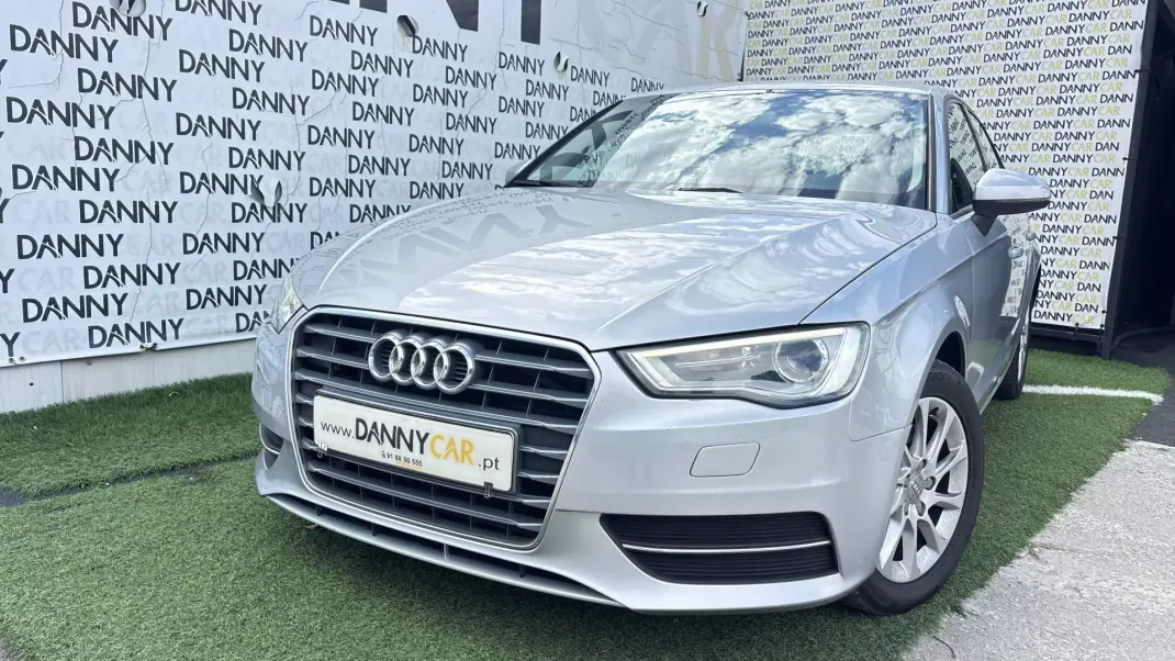 Audi A3 2015 - 13500 EUR, 250000 km - AUTO.MOTO.pt - 250000km - foto 5 de 5