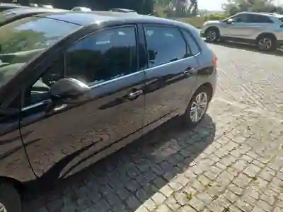 Citroën C4 2013 - 6000 EUR, 251000 km - AUTO.MOTO.pt - 251000km - foto 3 de 13