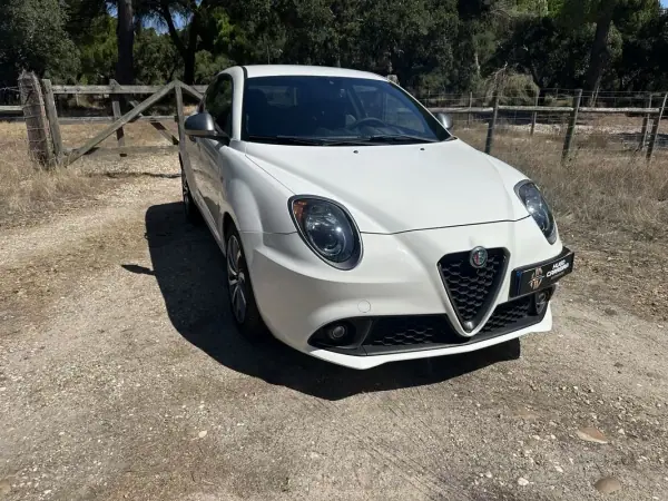 Alfa Romeo MiTo 1.3 JTDM 2016 Diesel — 90 000 km · Santarém Alfa Romeo MiTo 1.3 JTDM 2016 Diesel