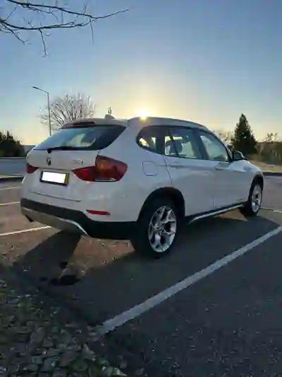 BMW X1 2013 - 13950 EUR, 173000 km - AUTO.MOTO.pt - 173000km - foto 5 de 11