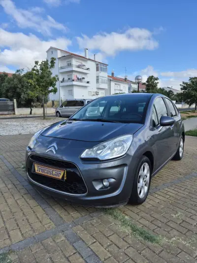 Citroën C3 2011 - 5990 EUR, 141642 km - AUTO.MOTO.pt - 141642km - foto 2 de 25