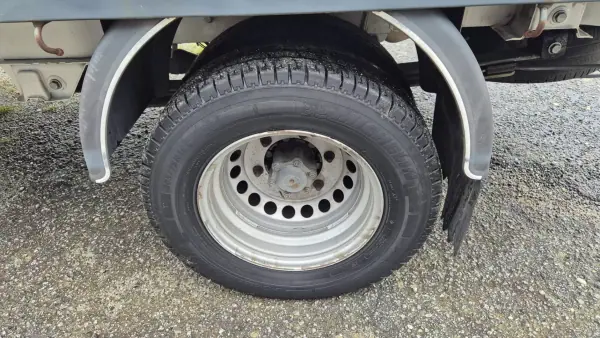 VW Crafter 35 2.0 TDi 136 CT Longa BlueMotion 2015 - 19900 EUR, 193603 km - AUTO.MOTO.pt - 193603km - foto 18 de 18