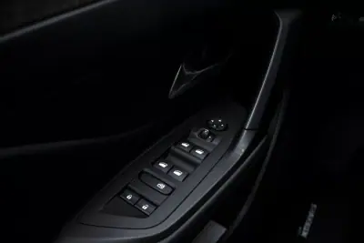 Peugeot 308 SW 2023 - 23790 EUR, 59725 km - AUTO.MOTO.pt - 59725km - foto 19 de 45