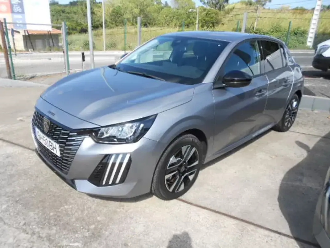 Peugeot e-208 2024 - 21450 EUR, 13376 km - 13376km - foto 3 de 13