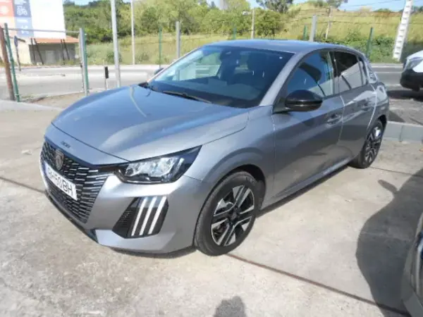 Peugeot e-208 2024 - 21450 EUR, 13376 km - AUTO.MOTO.pt - 13376km - foto 3 de 13