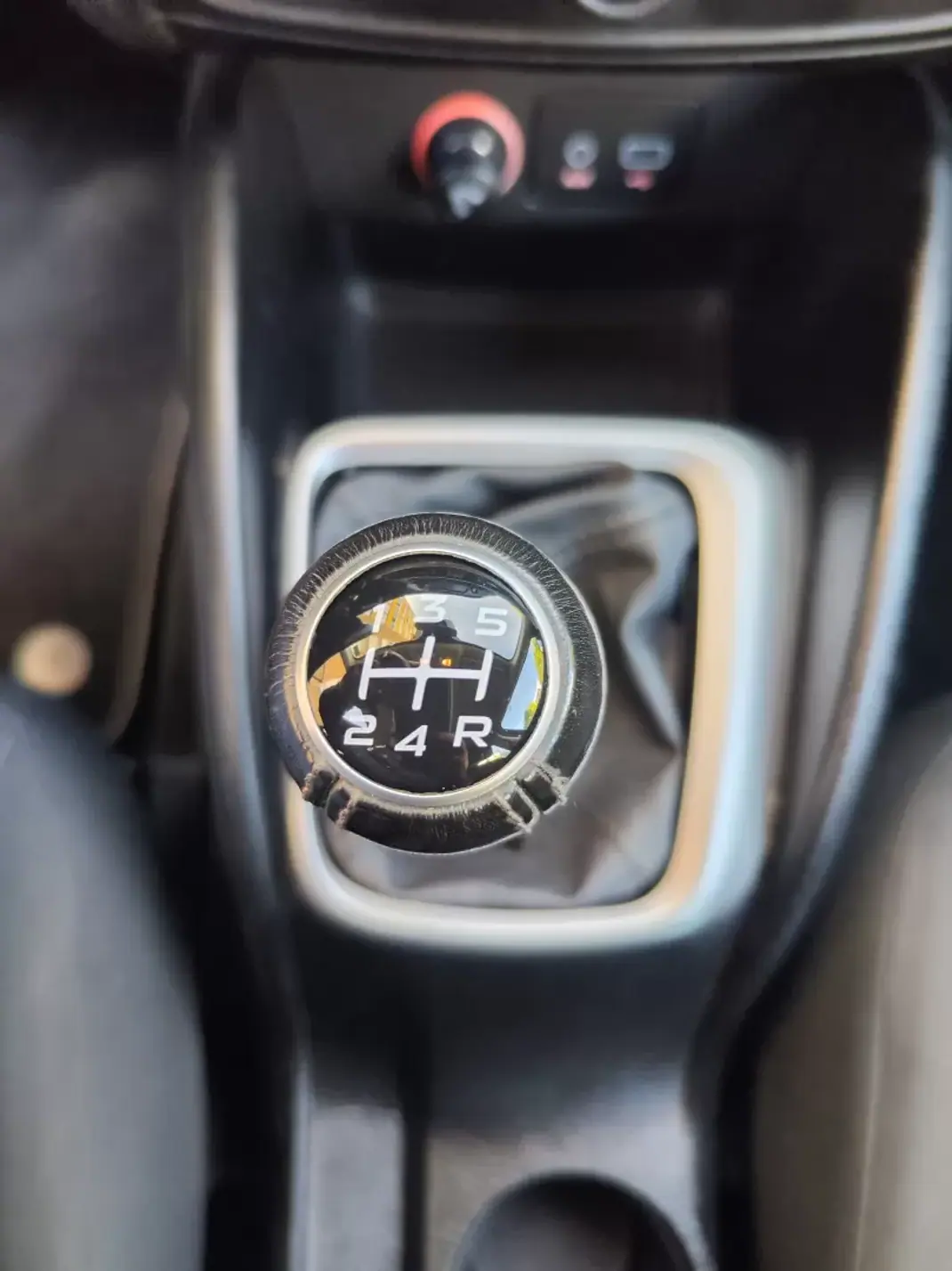 Fiat Tipo 2016 - 8480 EUR, 177150 km - AUTO.MOTO.pt - 177150km - foto 38 de 39