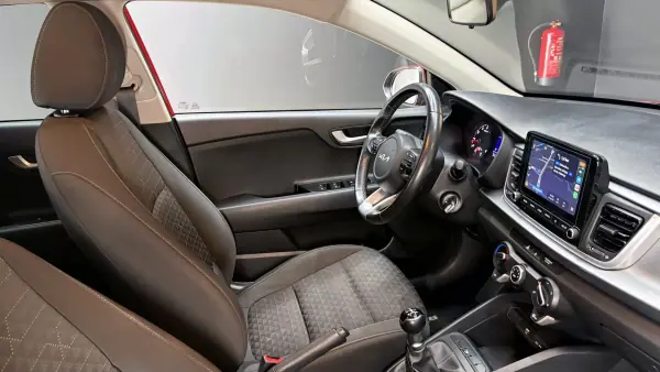 Kia Rio 2023 - 14970 EUR, 65000 km - AUTO.MOTO.pt - 65000km - foto 27 de 36