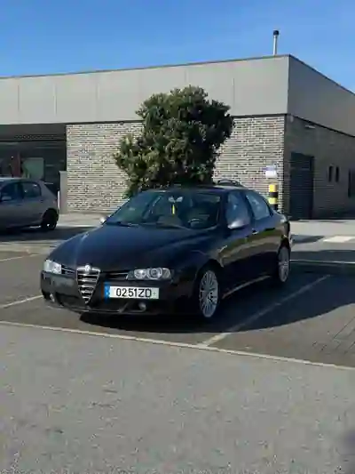 Alfa Romeo 156 2004 - 4200 EUR, 268000 km - 268000km - foto 2 de 4