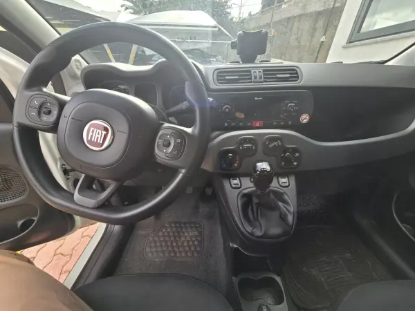 Fiat Panda 2022 - 12950 EUR, 96000 km - AUTO.MOTO.pt - 96000km - foto 4 de 6