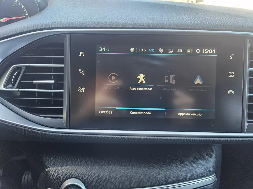 Peugeot 308 SW 2019 - 13500 EUR, 145500 km - 145500km - foto 26 de 33