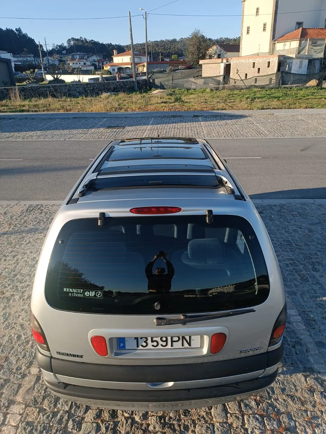 Renault Espace 2000 - 5400 EUR, 187000 km - AUTO.MOTO.pt - 187000km - foto 4 de 15