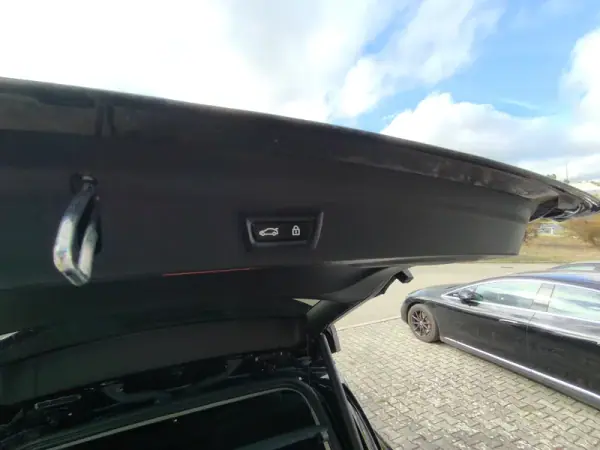 MINI Countryman 2019 - 21900 EUR, 121000 km - AUTO.MOTO.pt - 121000km - foto 7 de 14