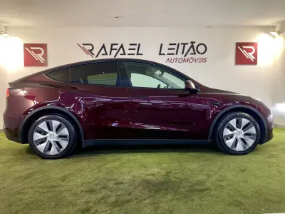Tesla Model Y 2023 - 38900 EUR, 80000 km - 80000km - foto 7 de 38