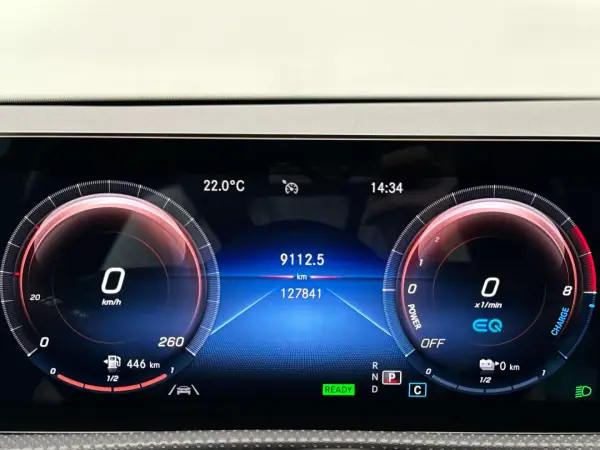 Mercedes-Benz CLA 250 2021 - 23450 EUR, 127841 km - AUTO.MOTO.pt - 127841km - foto 12 de 28