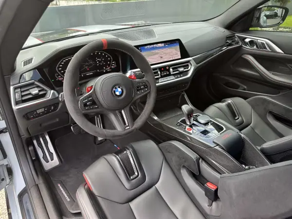 BMW M4 2022 - 190000 EUR, 6500 km - AUTO.MOTO.pt - 6500km - foto 38 de 77