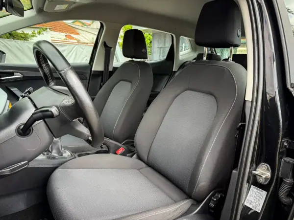 SEAT Ibiza 2021 - 11790 EUR, 150000 km - AUTO.MOTO.pt - 150000km - foto 7 de 12