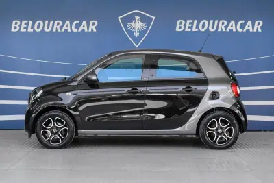 Smart ForFour 2018 - 10500 EUR, 96652 km - AUTO.MOTO.pt - 96652km - foto 3 de 15