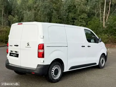 Peugeot EXPERT 1.6 BlueHDi L2H1 Premium 2019 - 12900 EUR, 173010 km - AUTO.MOTO.pt - 173010km - foto 13 de 21