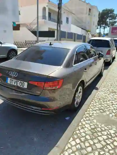 Audi A4 2016 - 15900 EUR, 145380 km - 145380km - foto 13 de 15