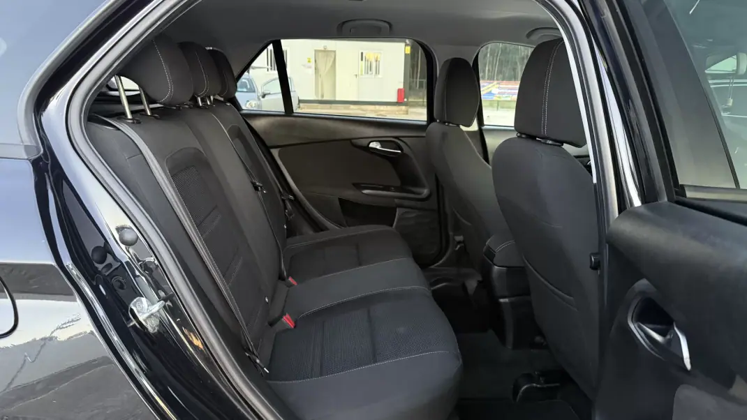 Fiat Tipo Station Wagon 2019 - 12900 EUR, 137000 km - AUTO.MOTO.pt - 137000km - foto 41 de 43