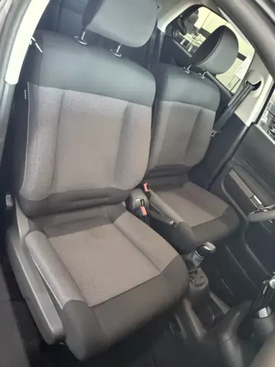 Citroën C4 Cactus 2017 - 12500 EUR, 70000 km - AUTO.MOTO.pt - 70000km - foto 8 de 14