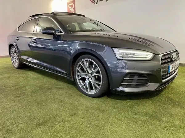 Audi A5 Sportback 2019 - 27950 EUR, 125000 km - AUTO.MOTO.pt - 125000km - foto 7 de 36